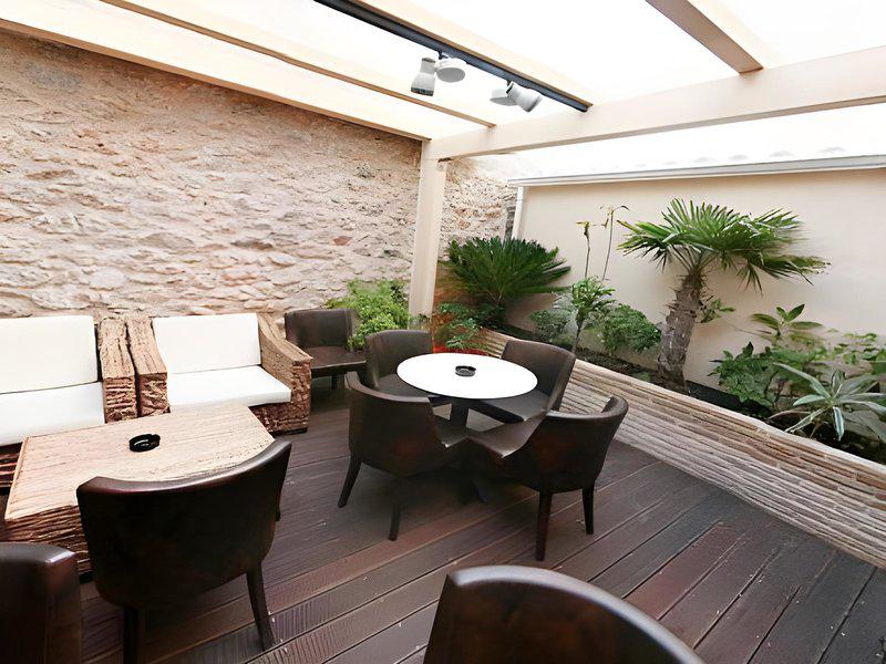 14CB9ECEBE34CD73372576C1A818DB7F