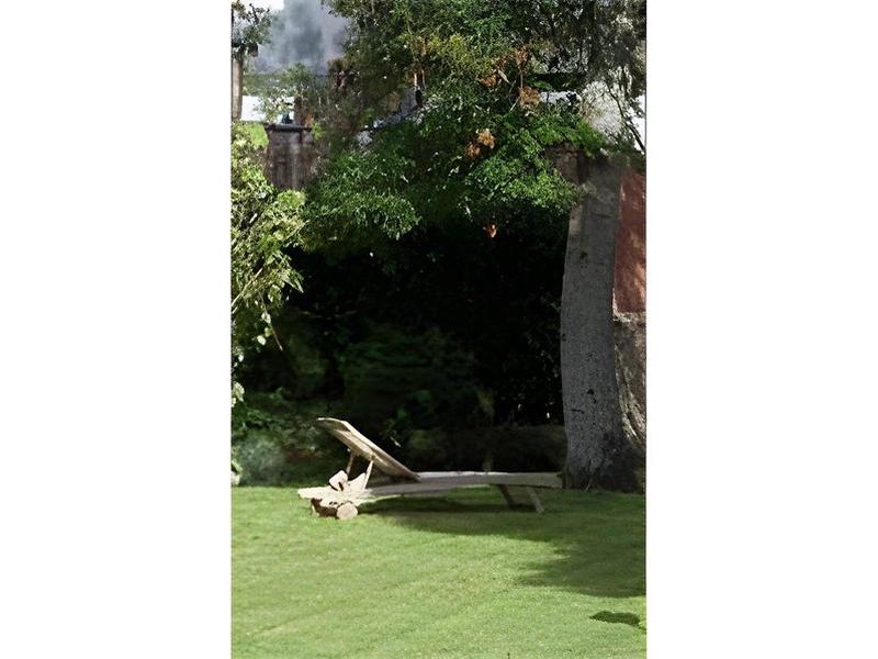 74336EE1AF25D1A04F44F43A34EAEB31