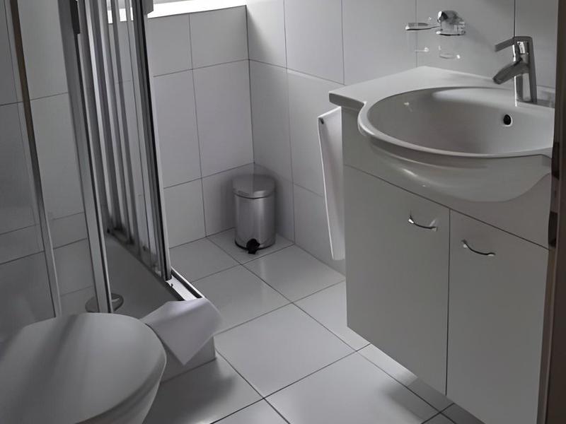 B71654D82351DF39533FF53332CEC84F