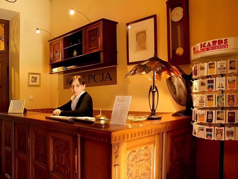 B1D08BC0BABADFF0240937F83B237248