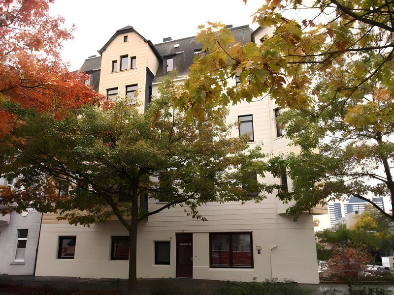 3573E2DC559F0568F0E3556702A87D35