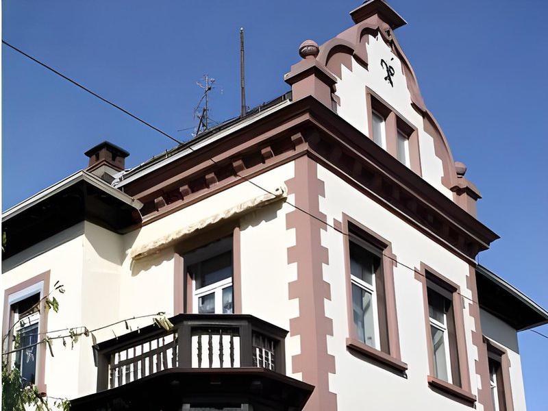 1B71EF5306B1A362D58348F62F0C6A04