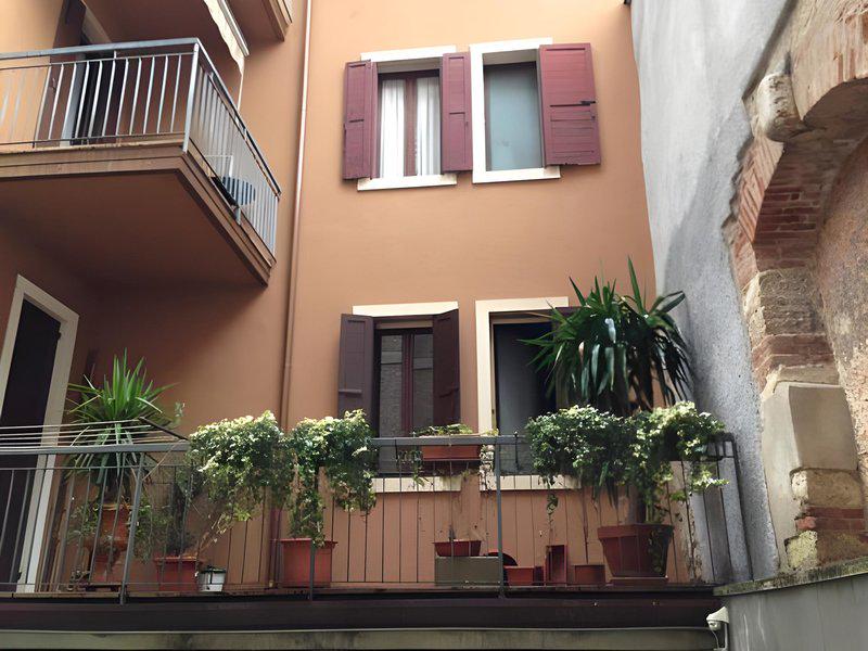 0A7B8B2F7328DB71BBCE3DB1AB514531