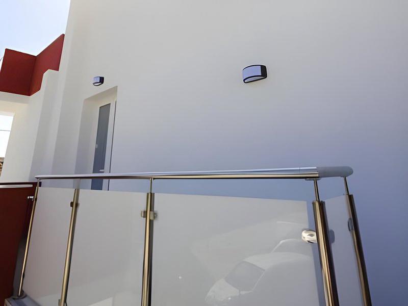 E1B78D2912BAAA062ECA51328498F045