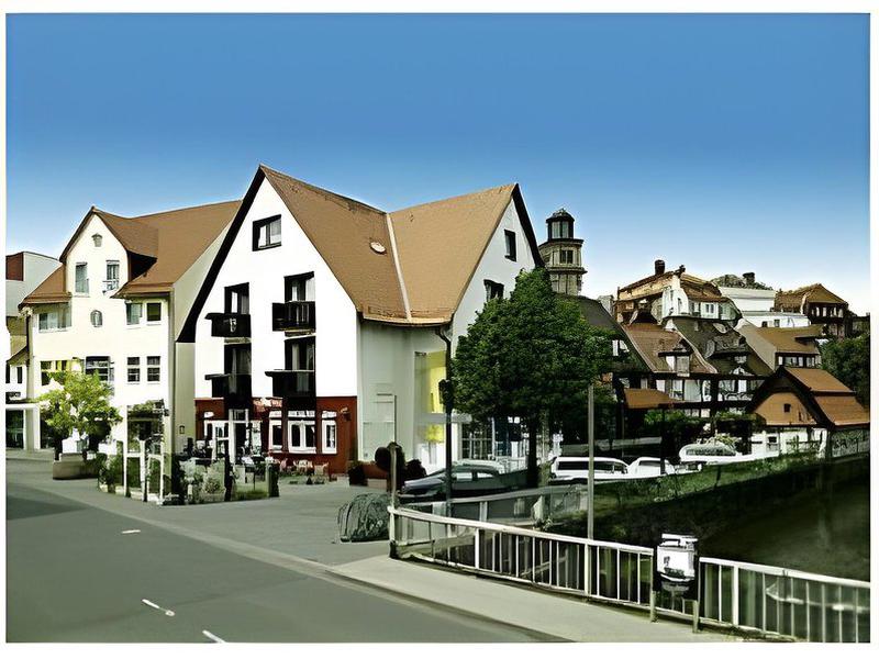 414890D3452D14DB0C93B87BB7291811