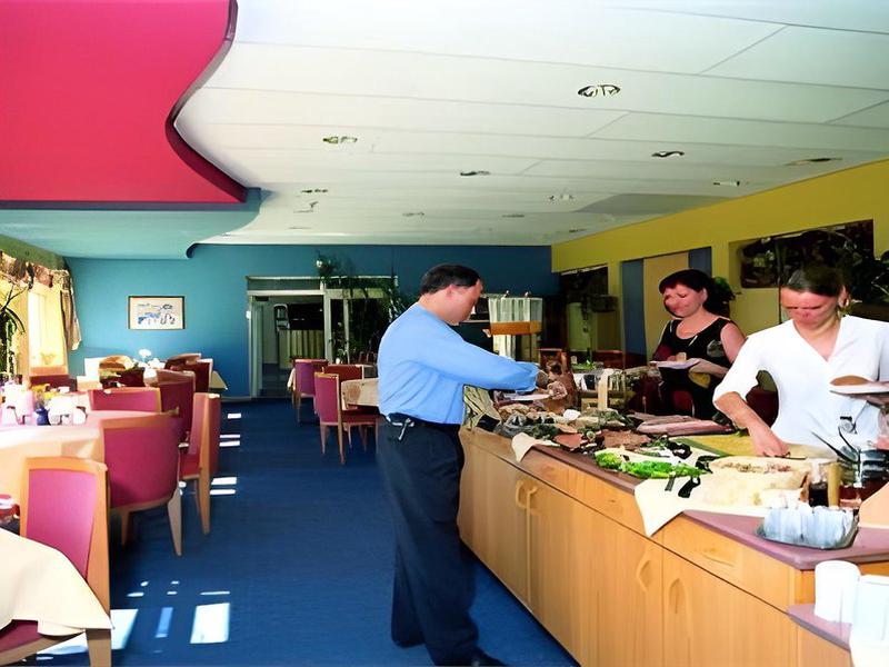 B72A1AF04296CA8E2F1DB23AB33B1F43