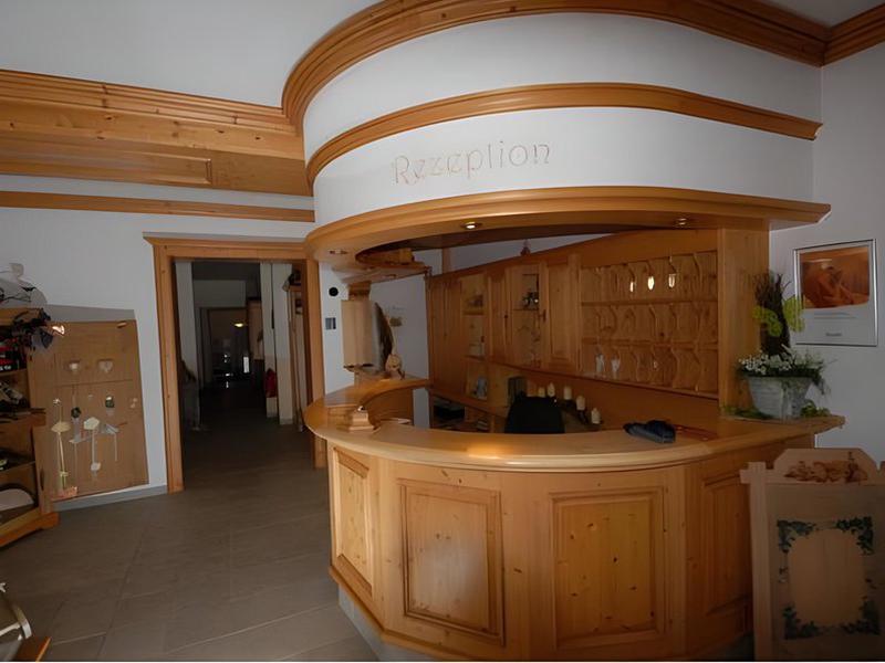 2C39FCE70BA00F435CC7626578ED2C87