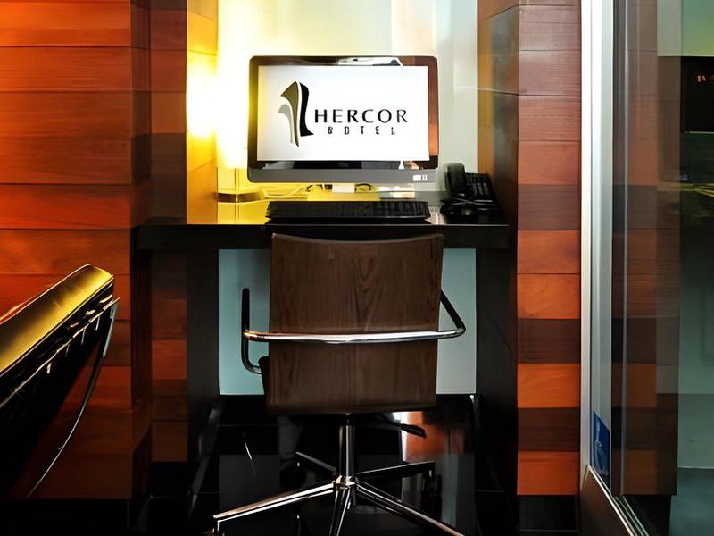 143300758C8C9196EFF98CD13AEAE83E