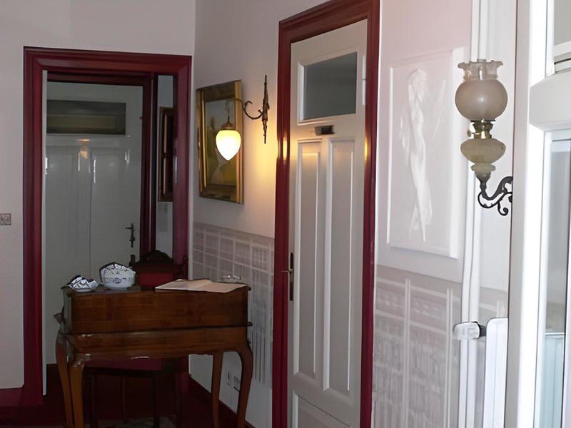 0AC45E4828E97B853B4C50381EB053AE