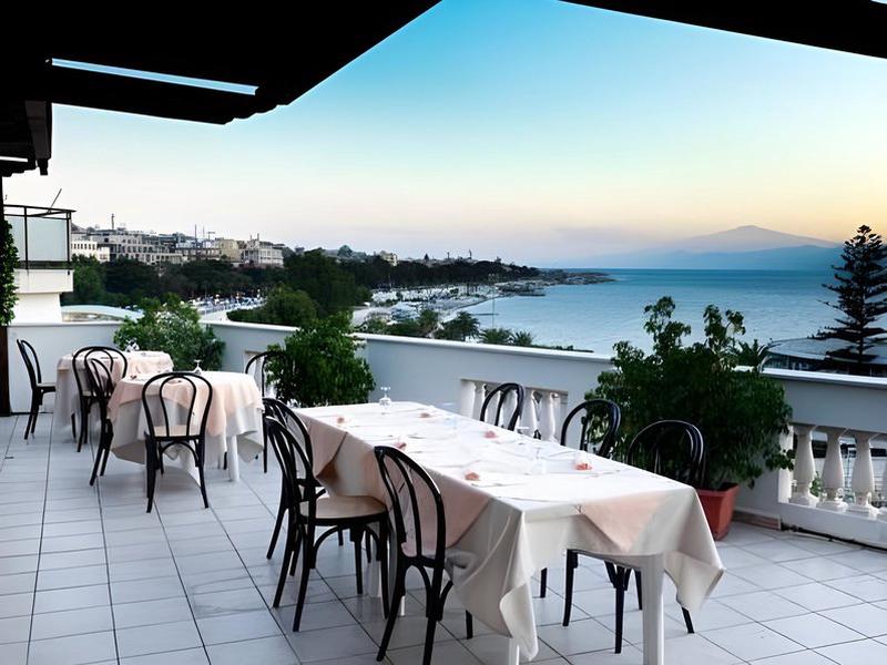 EFC8E7433153A615C44B6F02AE2E152C