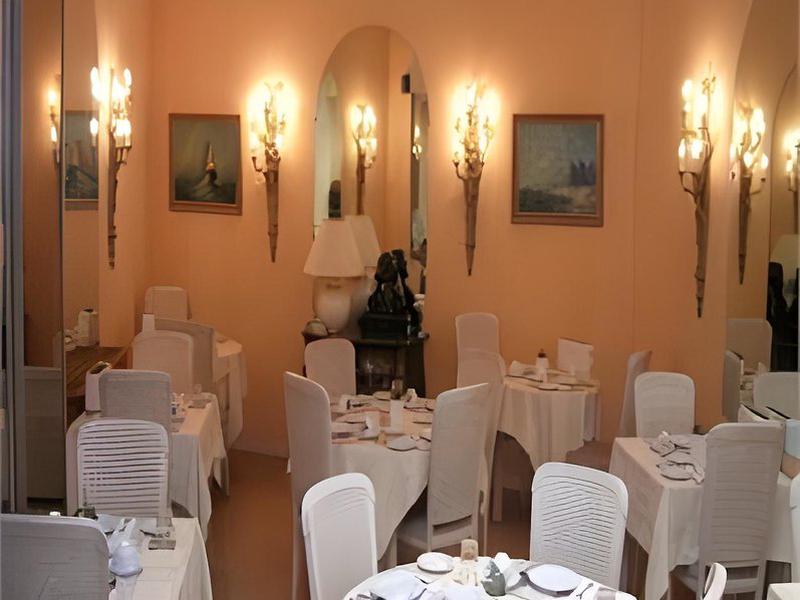 448408DB528A61FC2412AFB1E18E72AA