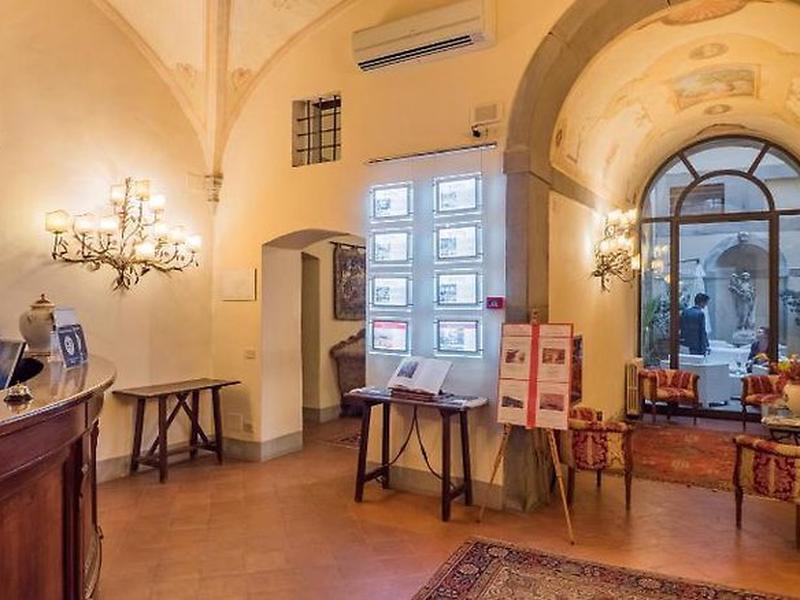 5A6763574297ABFA74AF625DA8C704E9