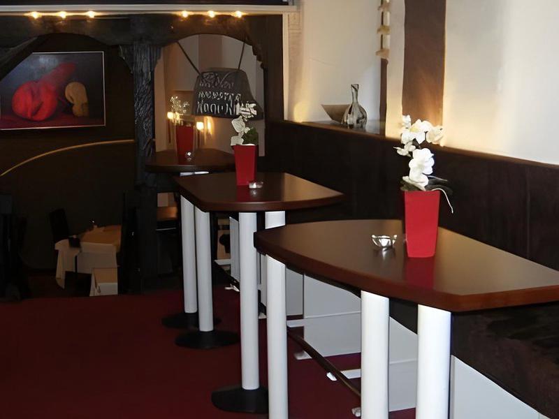 ACEAF6411B1725F0EE703E830E7B7B06