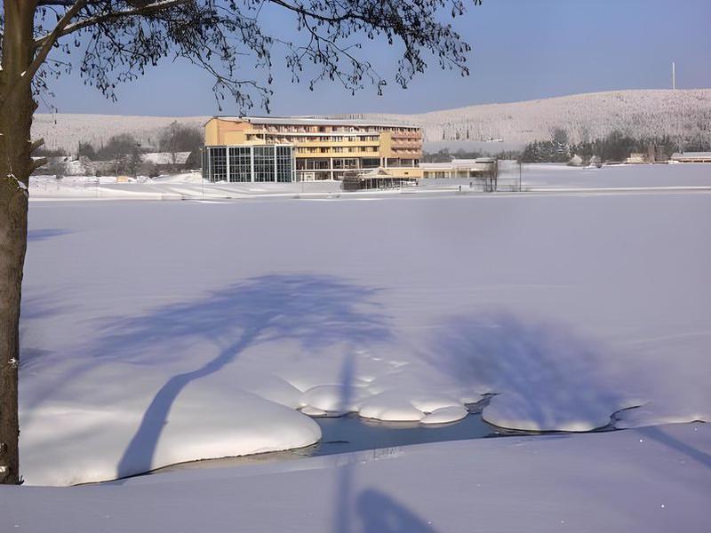 1D11B83FB07E8BE182DF93A0E437F833