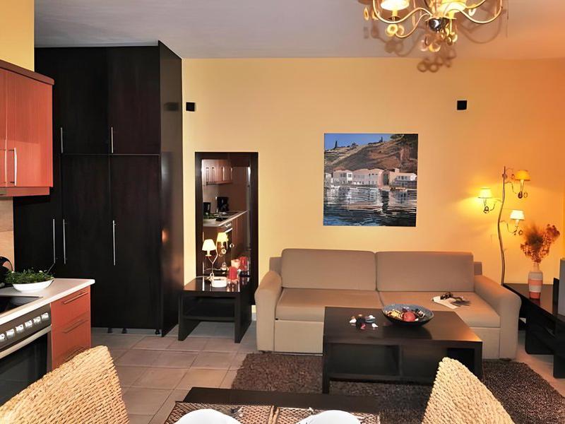 8DB438123B1A8EEEC325F3D86A9B9970