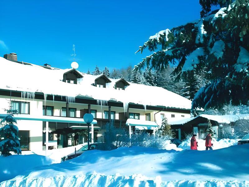 B0EE2D0AF36D4A73BA3A150C5D147D95