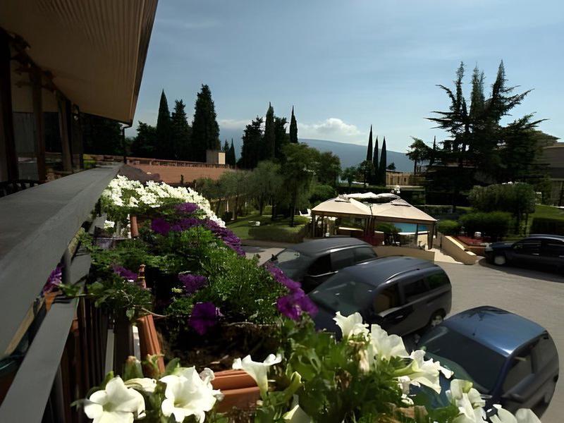 E6F216948EFD31FB3B0C9B6BCE55EA1B