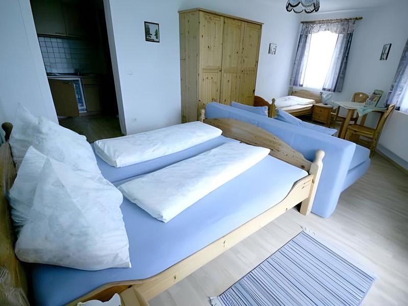 899685655980126280C814E01ADDD525