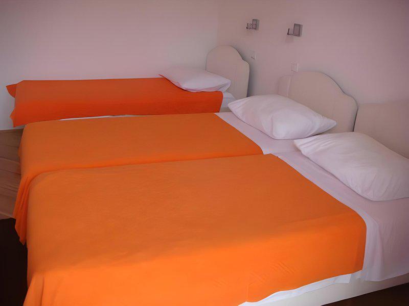 B2FE8E5E11E0B777C9D589E9A9103CC9