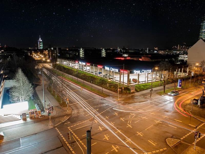 74ACD805E490A0E6DB7259F3C0AA0424