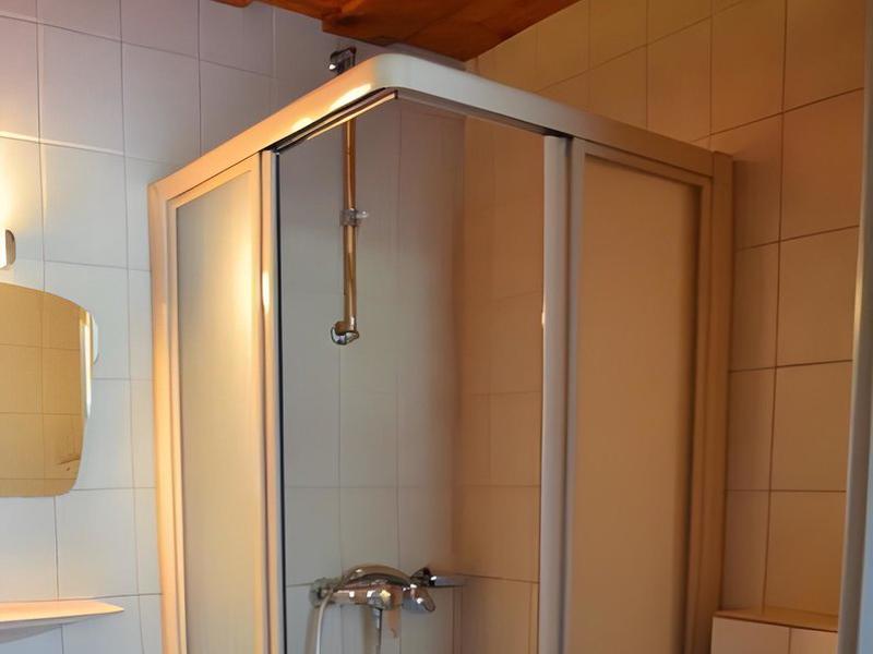 0F85944C0BFBB79284D8012C837D7C2E