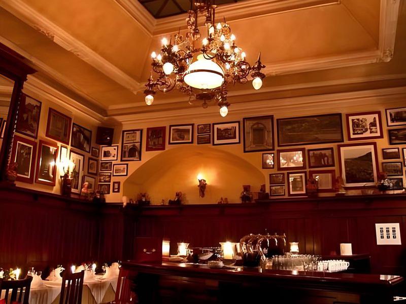 BDB45E1DC690281A3D557CE601305765