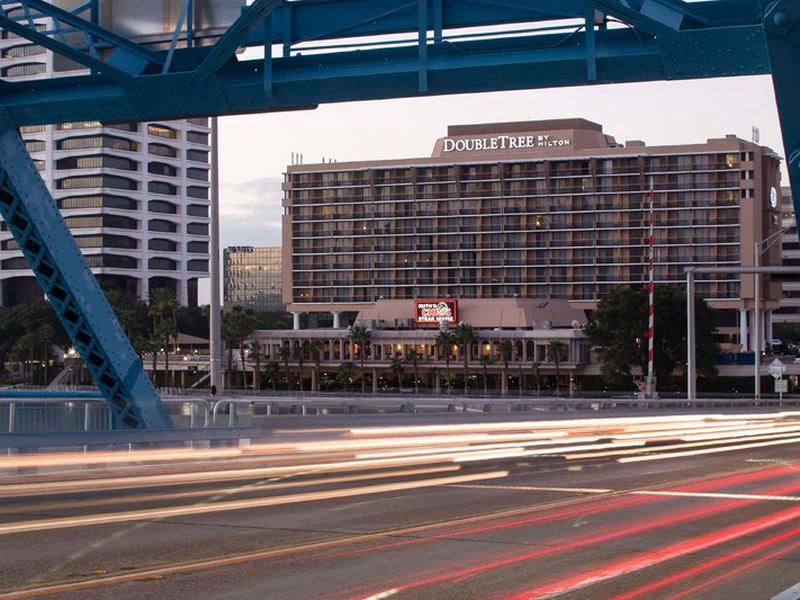 CDC8071D9FA2DC9656D3E0AB99D6DE44