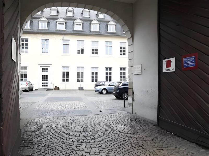 9C19C8CFD076D95E2B0C224B541E4CA9