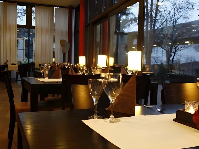 D176CA6C2FCBDA99F80DBD883A8A5FDF