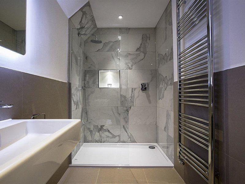 E516B782BCE4B14865059908A2E96851