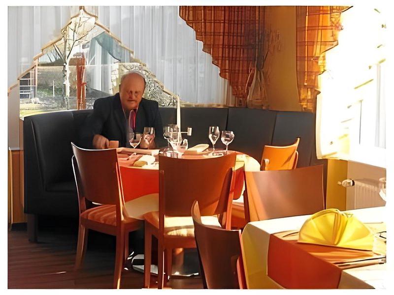 7CA1A5AF912DE9F815B0BD0CE32388C0