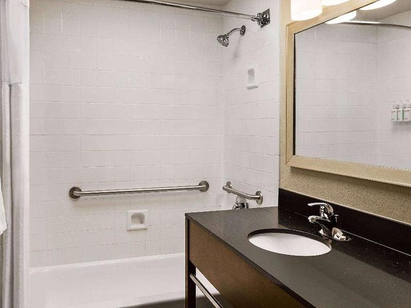 79EF941565FCF293C9E123E3FFA106A2