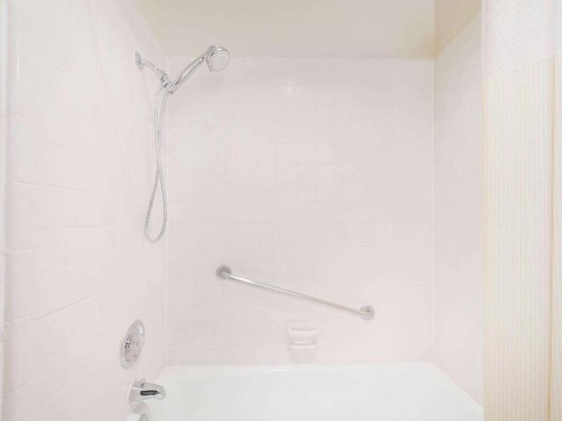 FC5EE29FBC2DB4D4828345FC5C4D7CC6