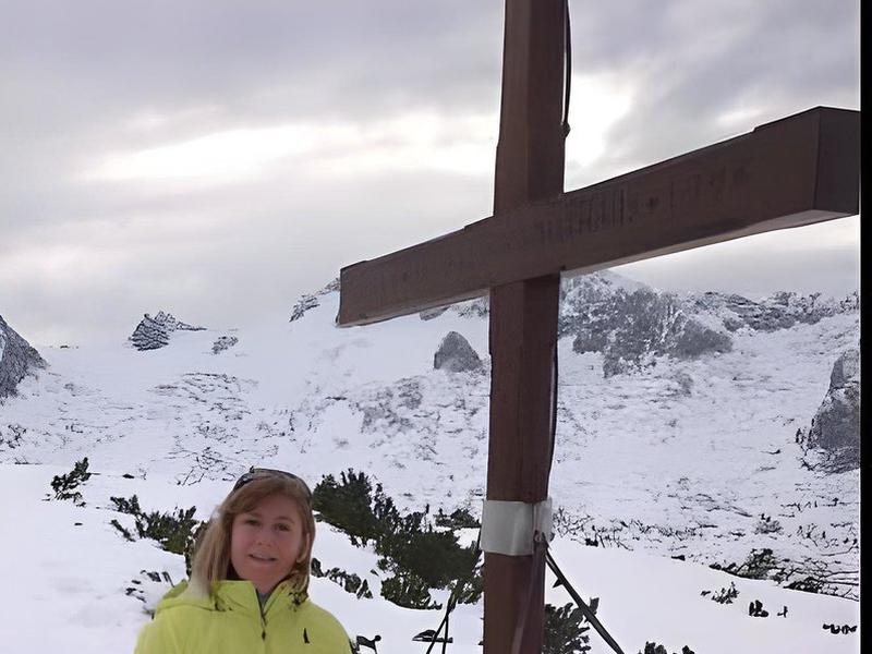 F283242918E37A904F17B565A020341E