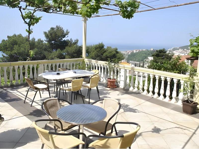 F1FA867896CD147B84925021E77DA6C6