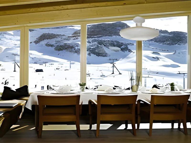 1523BBD6D6206C22375EBA7736EDE801