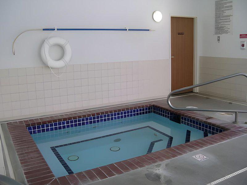 8C1B74912D6AF04F21F38024636E3034