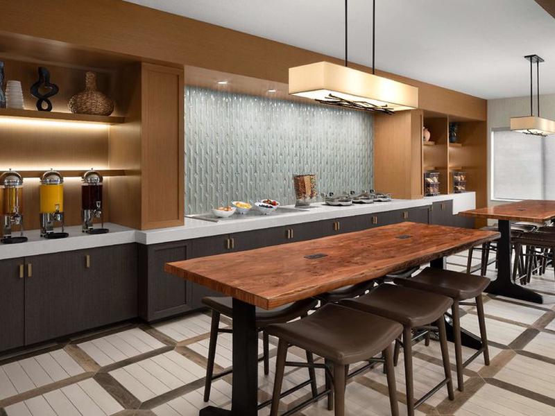 83D8D37ACBA8EE2E4DC5CBB14EE3EFDD