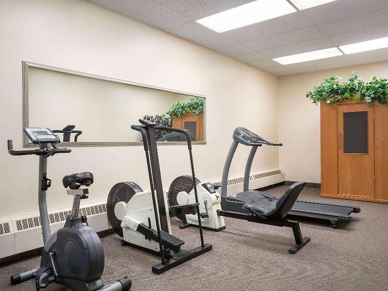 1534796CAA6700D48B989F32EF57C12A