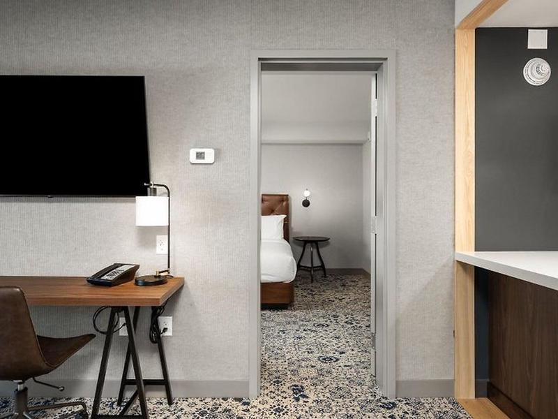 C8432C8D70627E3985CEDC1EC3A67719