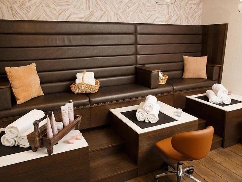 44A0244E5FC56DFA22DB738423F2EA71