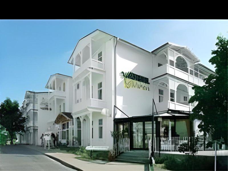 987949EFF6F13D195CE63BE81F48288B