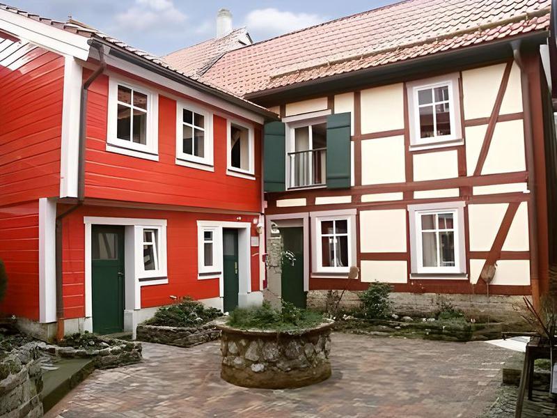 2829ED5A131AE9230DBA26F1555D6891