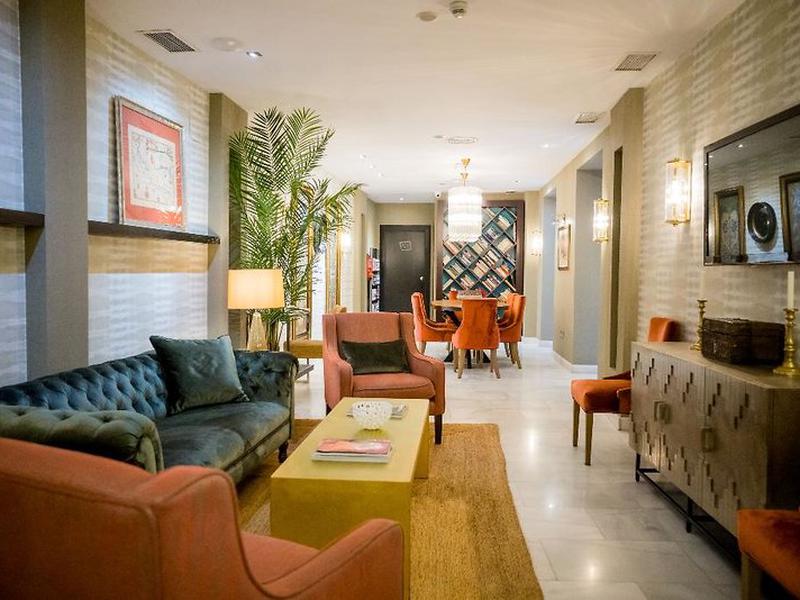 ADE24D3C12C8201591350032FA092418