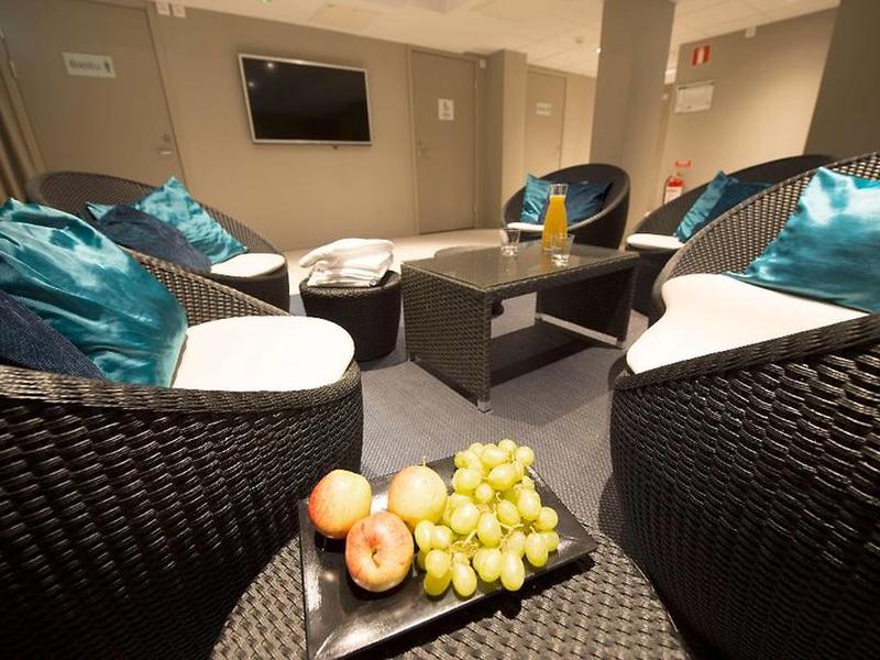 3D9162B2DB34DACCBA5DF23D40B94F2A