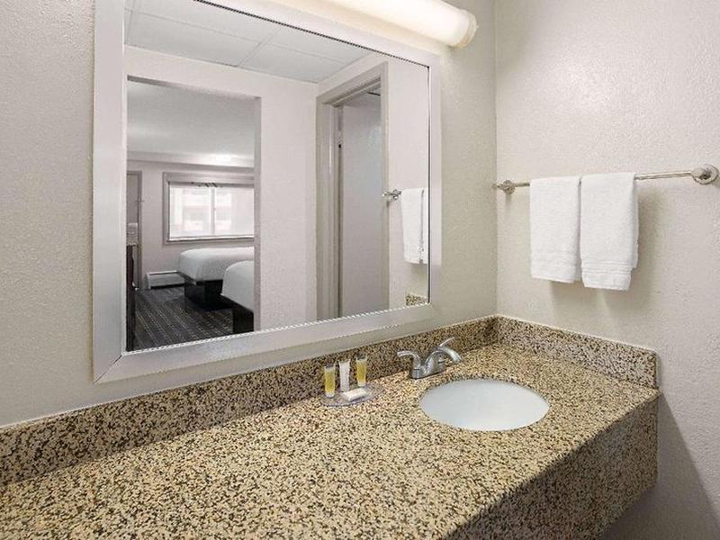 19B657E588F1BA4675FC2158D6798D0F