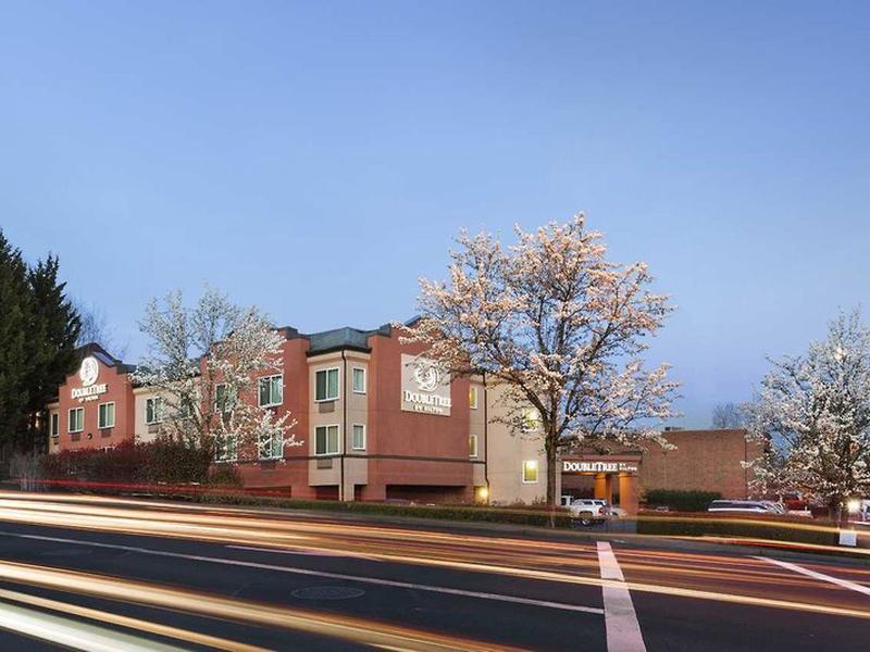 7AB095D4F869BC2C5D0E747C5E9CD1BC