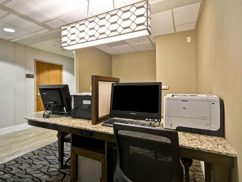 8C656F4BF58F7F0A410AFF30CD98093D