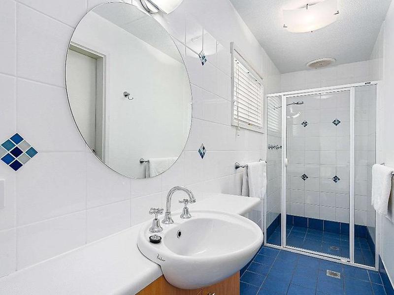 96C8D2A508C2F533CC27E730BAB9E7CC