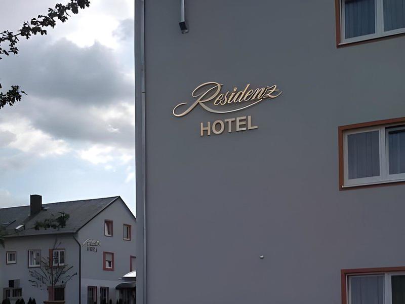 0F1174AF0CED4A336FDAEB6633A9AFDD